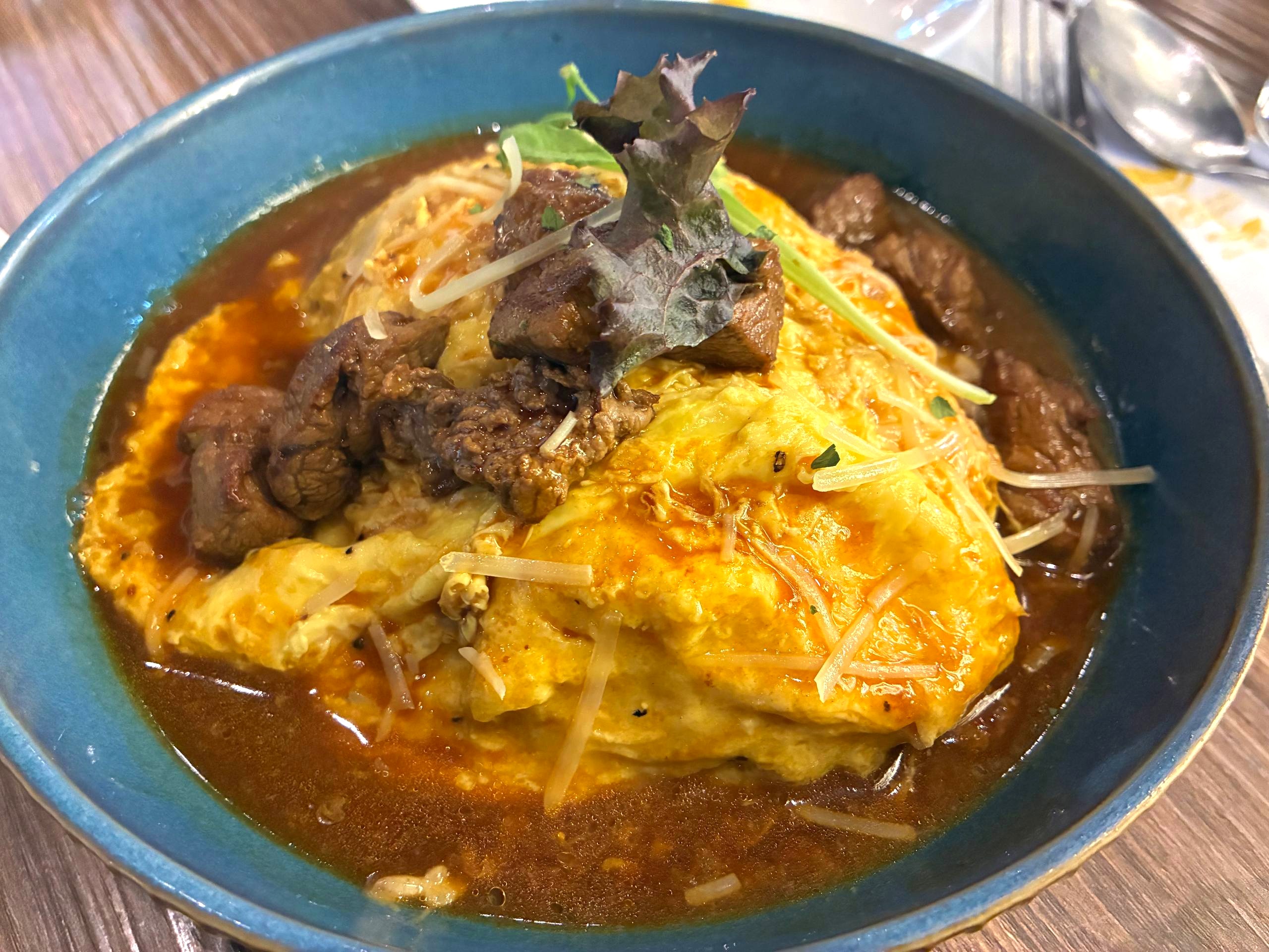布娜飛的法式歐姆牛肉燉飯