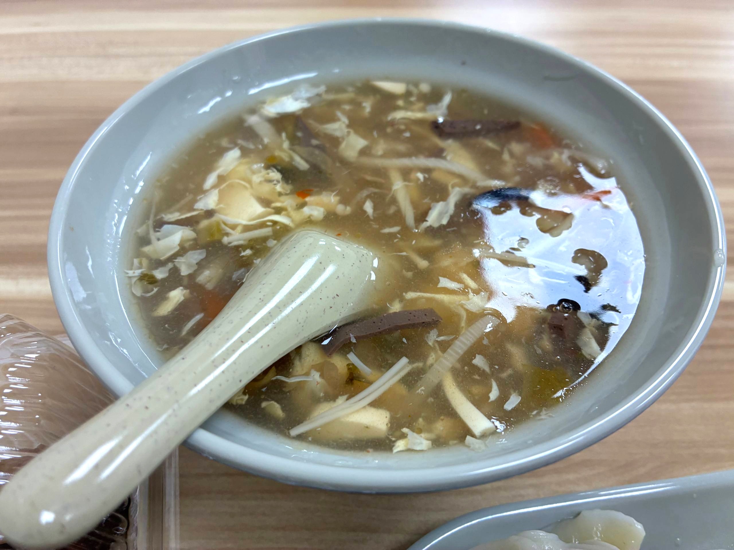 又一村的酸辣湯