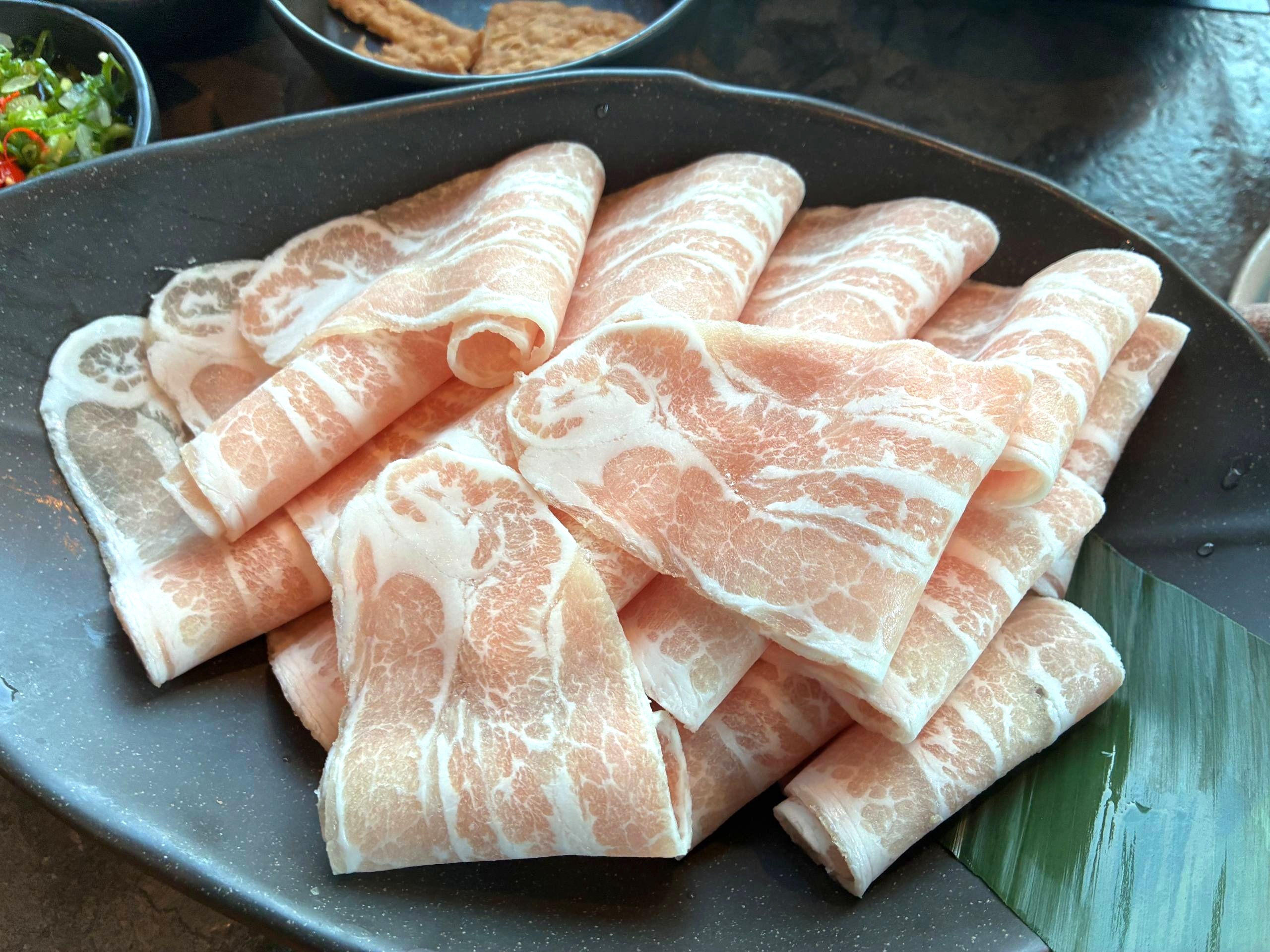 丹生炊事豬肉片